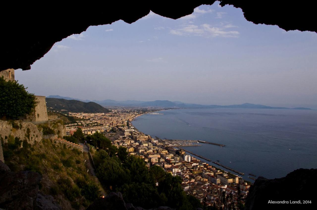 Bed and Breakfast BebNonnaMaria1928 Salerno Esterno foto